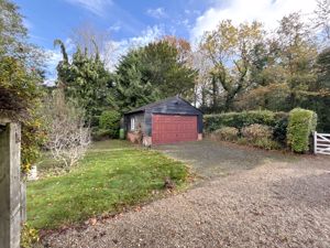 Photo 19- click for photo gallery